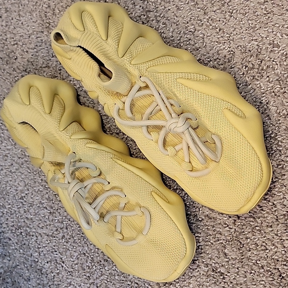 Yeezy 450 Sulfur